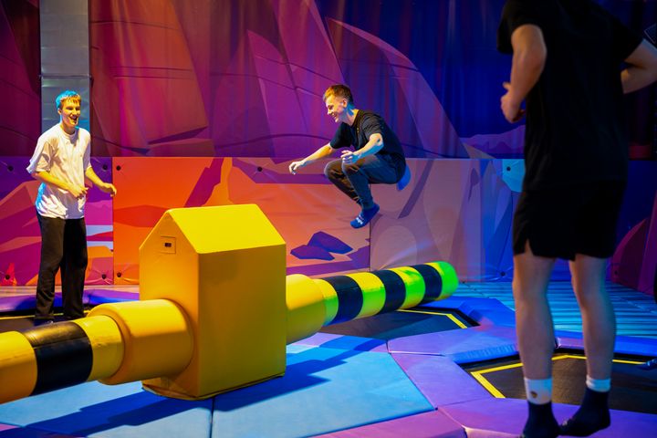 Olympus Mons Jump — Trampolin & Parkour